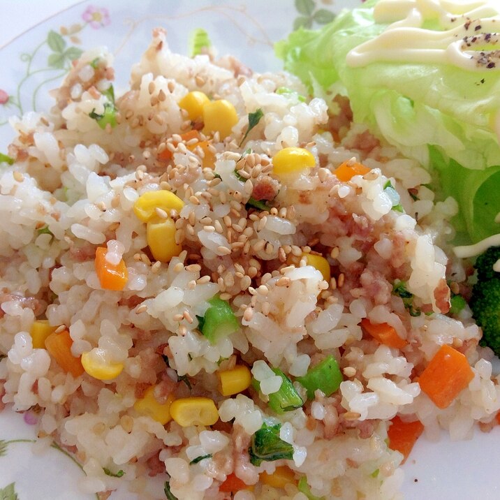 もりもり食べよう！ にんにくマヨチャーハン☆